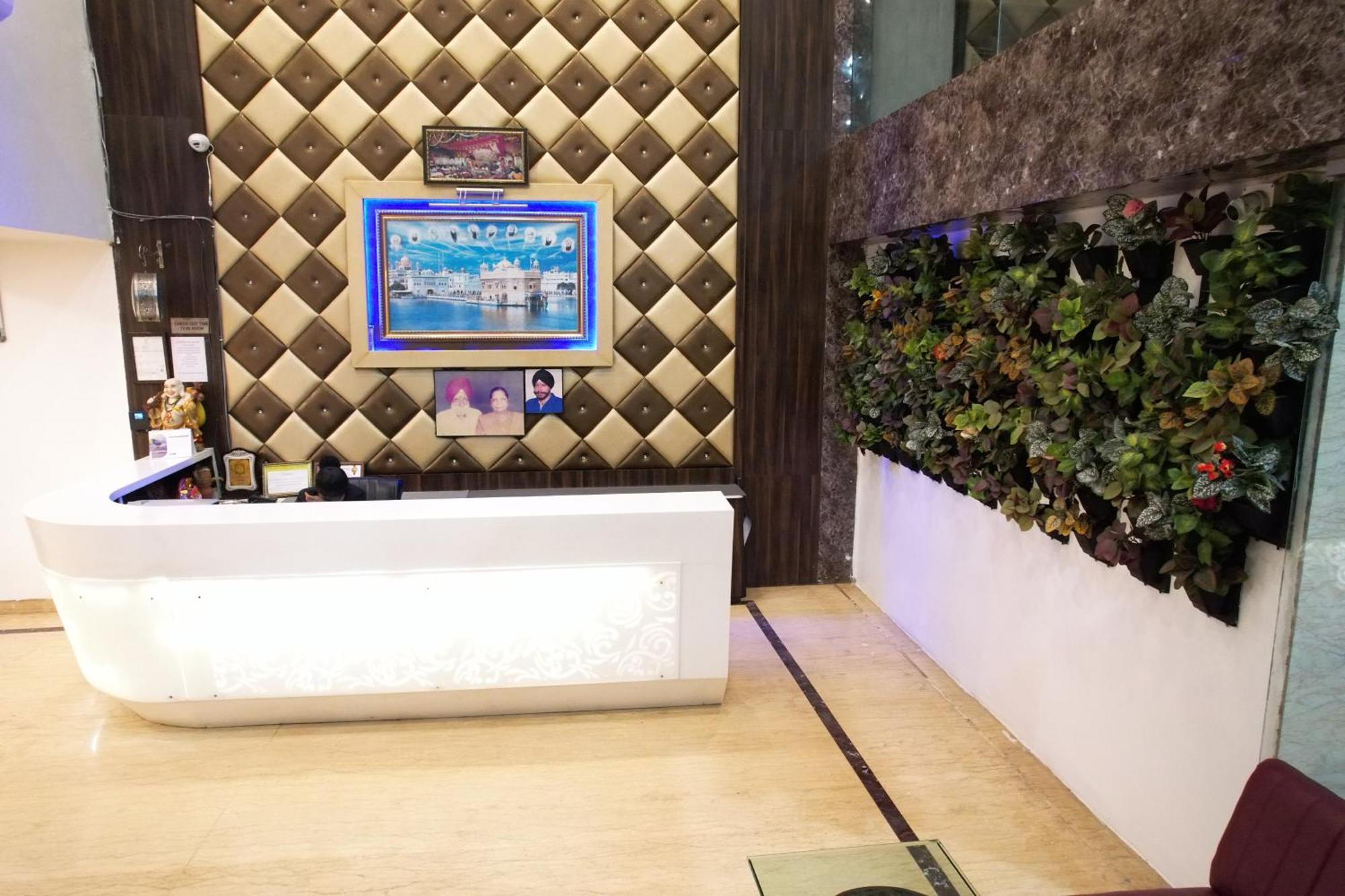 Hotel Sheetal International Rāipur Esterno foto