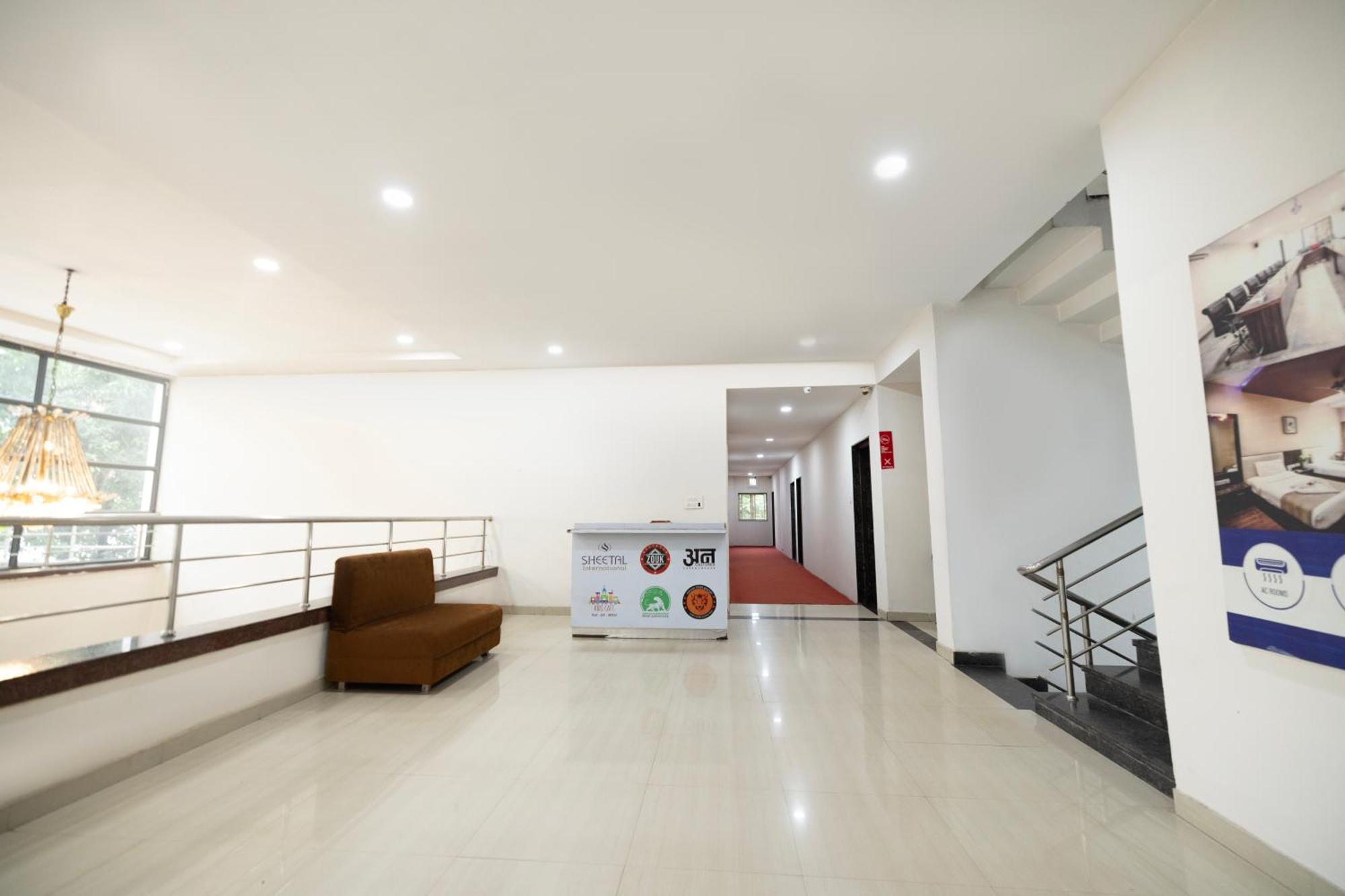 Hotel Sheetal International Rāipur Esterno foto